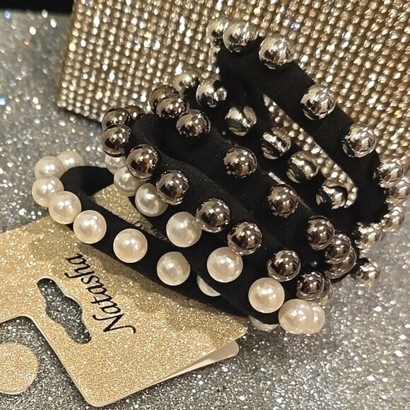 Natasha Couture Angel's Whisper Pearl Stretch Ponytail Holders - Picture 3 of 5